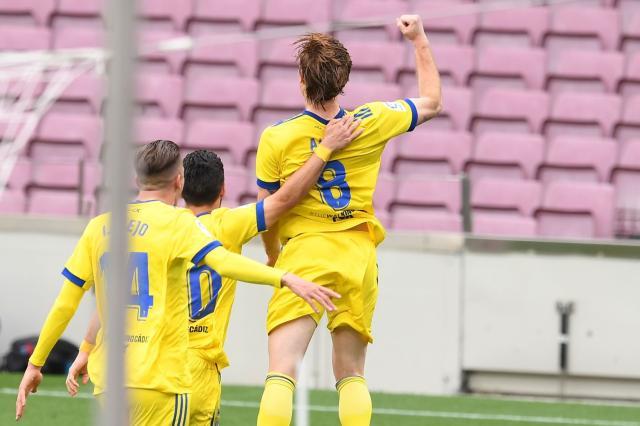 kaiyun-又是朗格莱犯错！巴萨惨遭绝平争冠希望渺茫